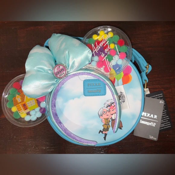 Disney Pixar's "Up" Bag and Mouse Ear Set - Picture 6 of 6